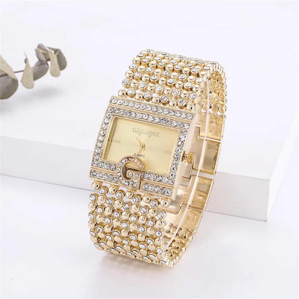 Simple Square Gold Watches Women Fashion Casual Alloy bracelet Ladies Wristwatches 2024 G Diamond Scale Dial Female Quartz Clock