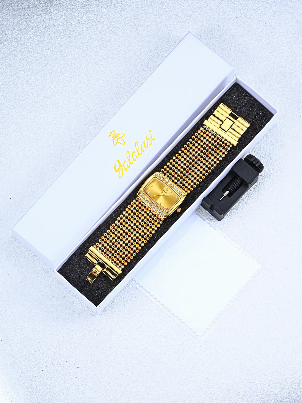 YaLaLuWomen's Watch Brand: Light Luxury Elegant Diamond-Set Square Watch with Water-Resistant Quartz Movement reloj mujer LX1073
