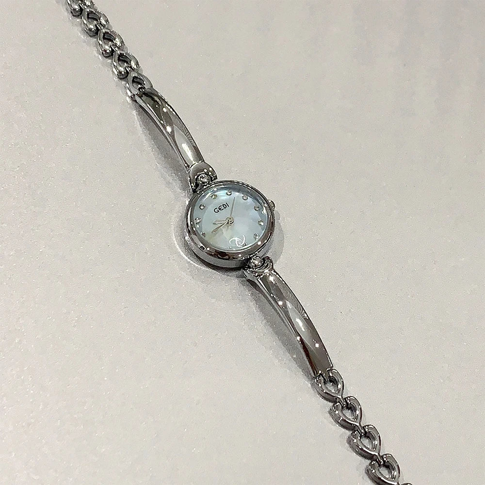 NEW Minimalist Fashion Bracelet Watches for Women Small Round Dial Clock Gift Women's Quartz Watch in Silver