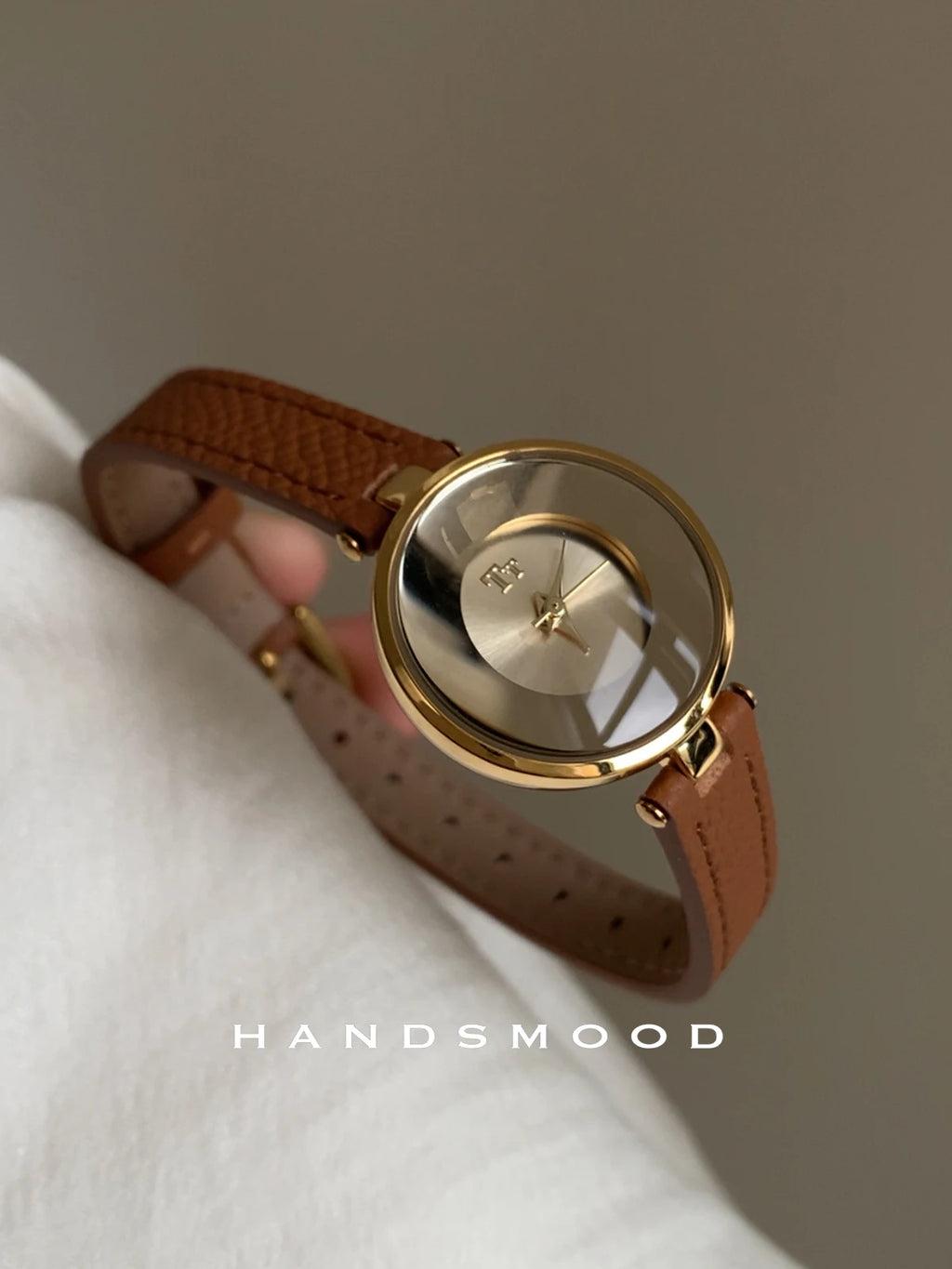 New luxury women's watch Light Luxury mirror Quartz small dial Creative leather Ladies Watch Birthday gift