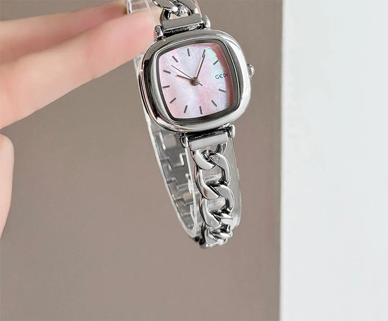 GEDI Watch Elegant 2026 Women Niche Exquisite Light Luxury Shell Bracelet Quartz Women's Silver Watches Gift for Ladies