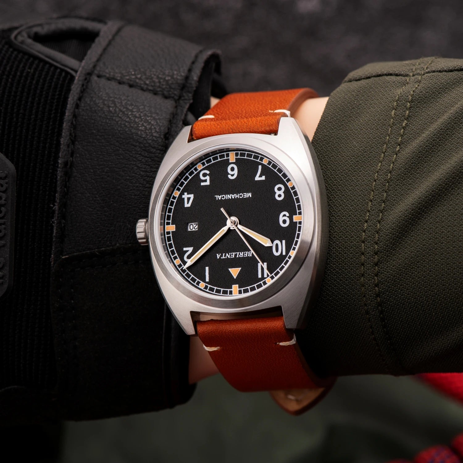Berlenta Brand original Retro Leather Field Watch For Men Top Luxury 316L Steel Case Military Wristwatch Enlistment Gift