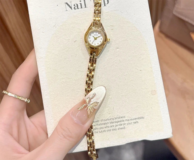 GEDI Ladies Small Watches Temperament Round Dial Quartz Retro Watch Luxury Waterproof Fashionable Wristwatch Gifts for Woman