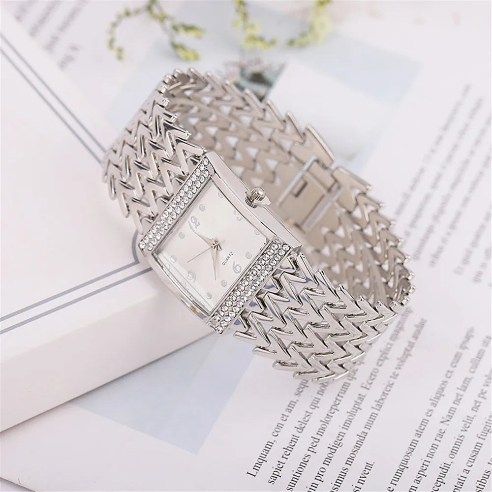 Luxury Golds Ladies Bracelet Watch Hot Fashion Simple Square Diamond Female Quartz Watches Stainless Steel Women Clock Dress