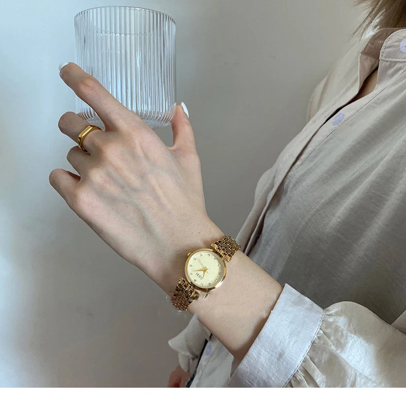 GEDI Ladies Watch New Vintage Exquisite Fashion Quartz Watches Woman Temperament Round Retro Watch Gifts Luxury