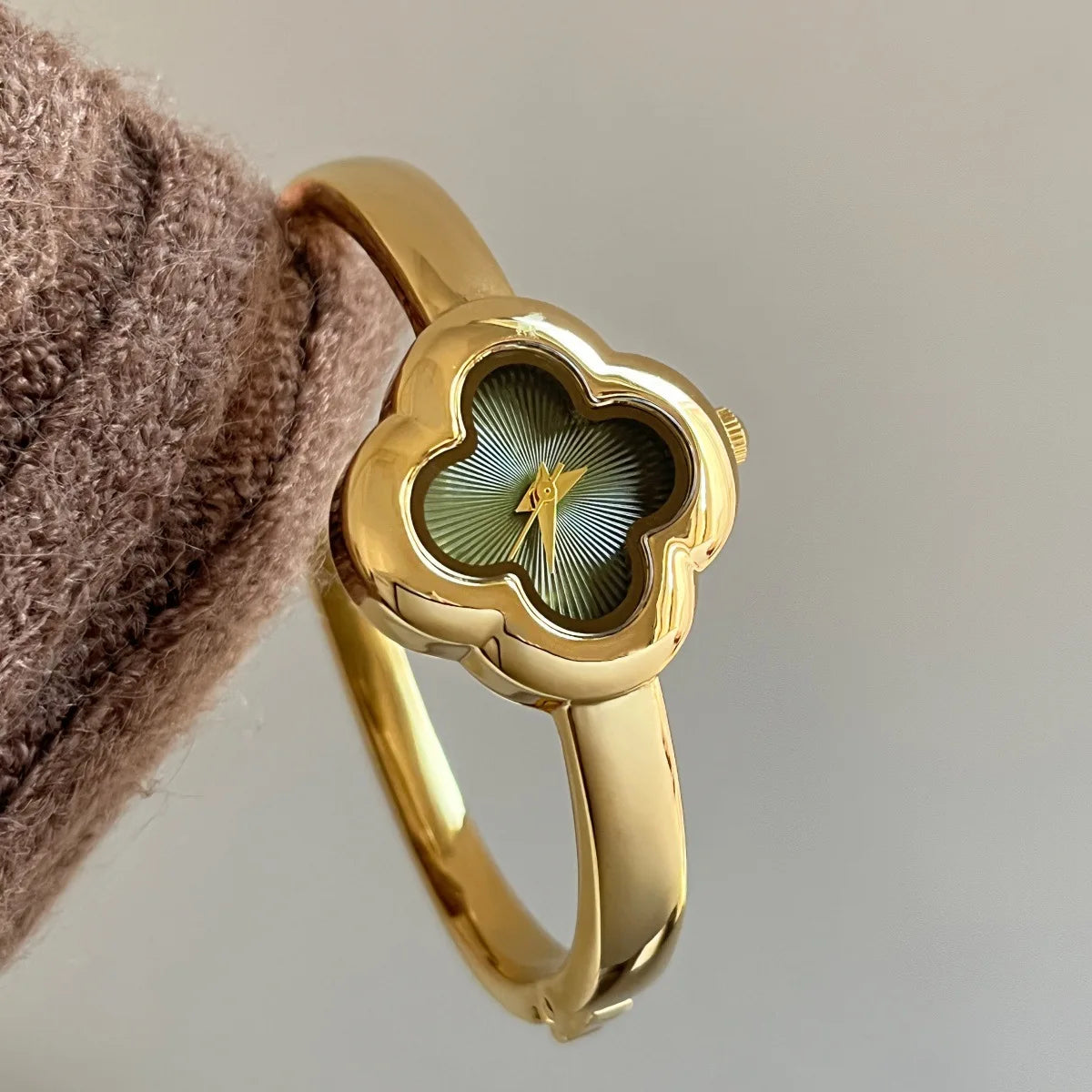 Women Reloj Mujer for Girls Quartz Watch Gold Sliver Stainless Steel Orologio Ladies Wristwatch Luxury New Bracelet Bangle Clock