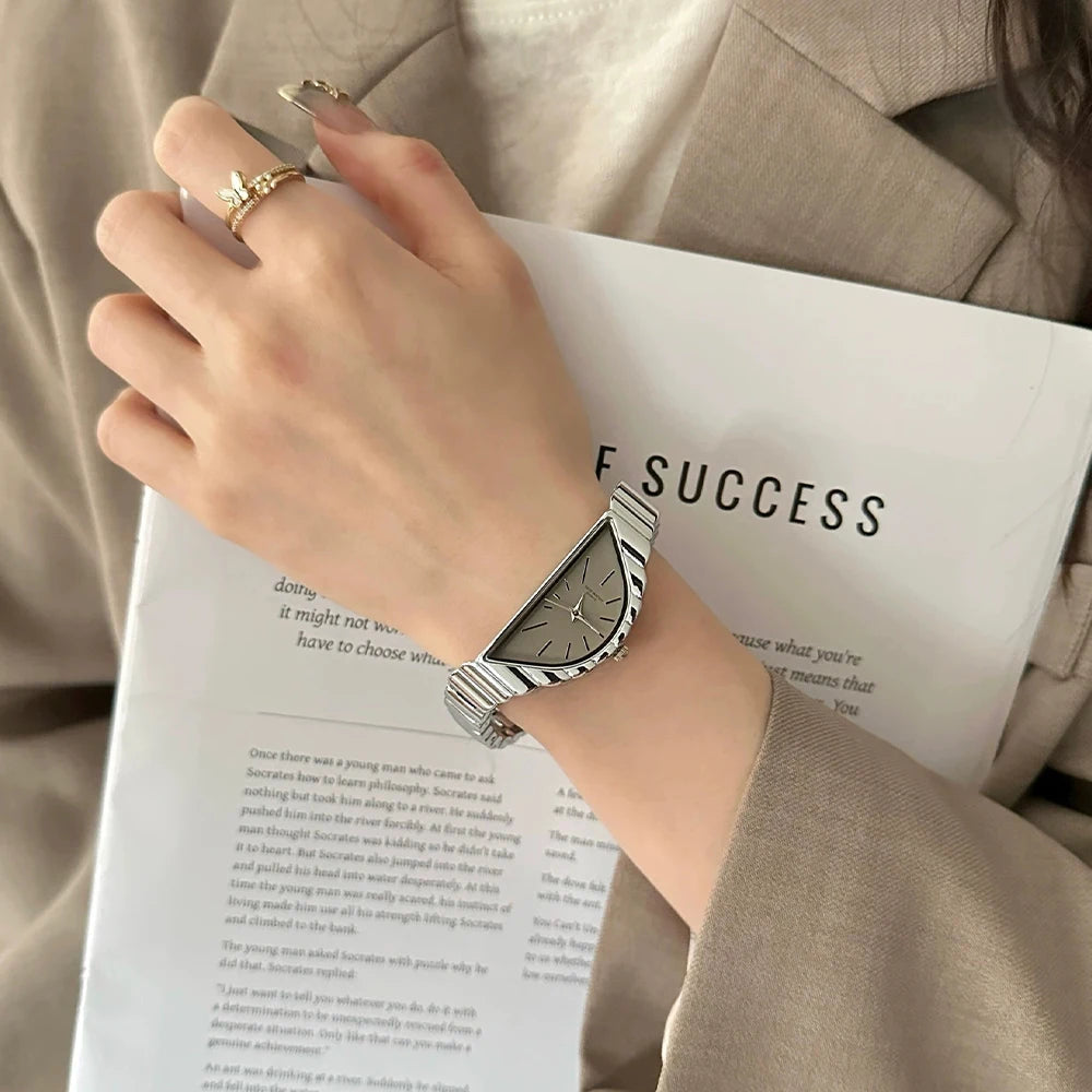 GEDI Gold Watch Elegant 2026 Wristwatches Ladies Watches Luxury Vintage Niche Waterproof Quartz Watches Gifts for Women