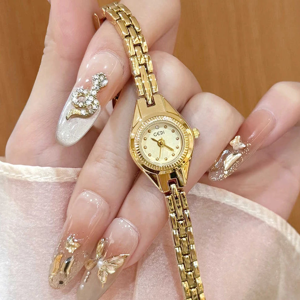 GEDI Ladies Small Watches Temperament Round Dial Quartz Retro Watch Luxury Waterproof Fashionable Wristwatch Gifts for Woman
