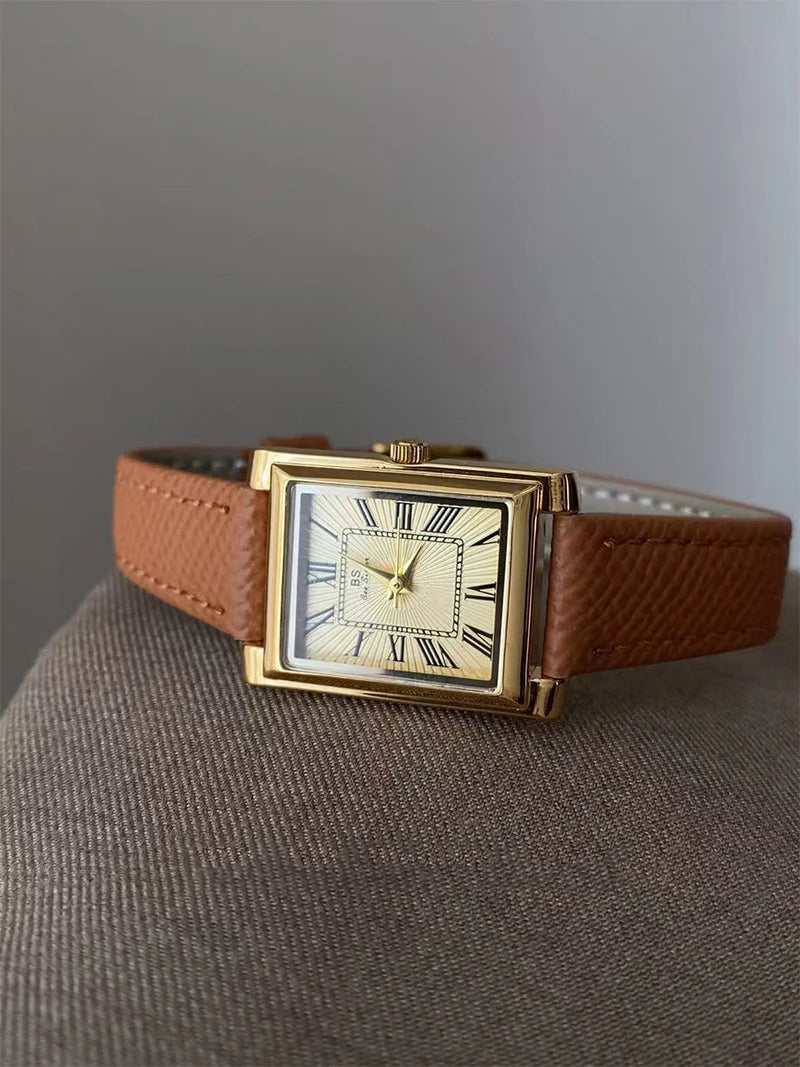Ladies Elegant Quartz Vintage Watch Niche Minimalist Leather Strap Wristwatch Gifts Women Watches Exquisite Fashion