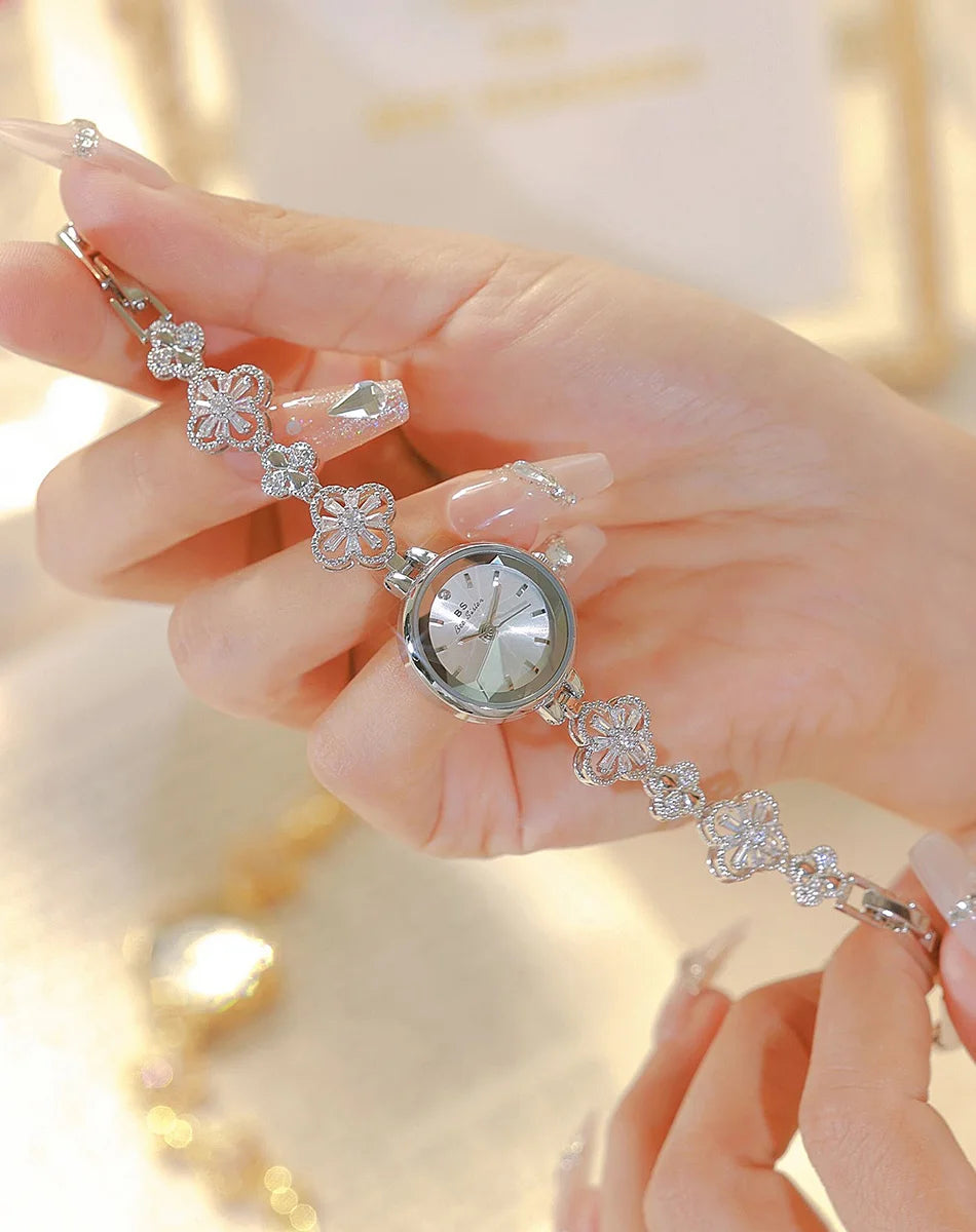Watches For Women Fashion Elegant Gold Silver Bracelet Small Quartz Wristwatch 2025 Women's Lucky Watch Girlfriend Lovers Gift