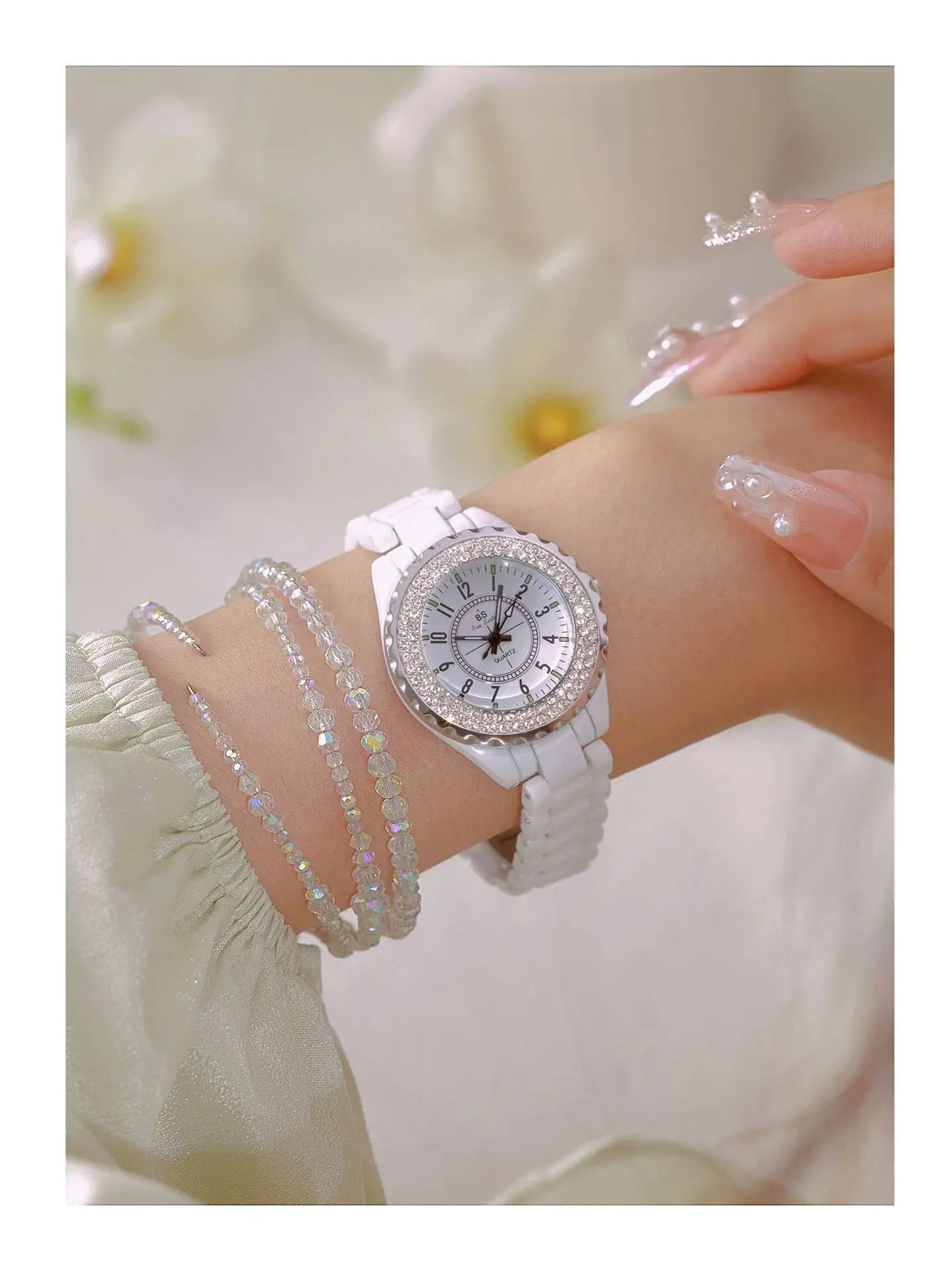 New Fashion Women Quartz Watch Ceramic Strap Clock Silver Diamond Wristwatch for Girl Student Relogio Feminino Dress Gifts
