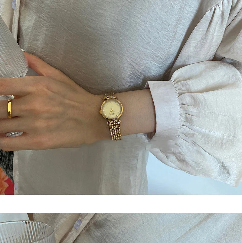 GEDI Ladies Watch New Vintage Exquisite Fashion Quartz Watches Woman Temperament Round Retro Watch Gifts Luxury