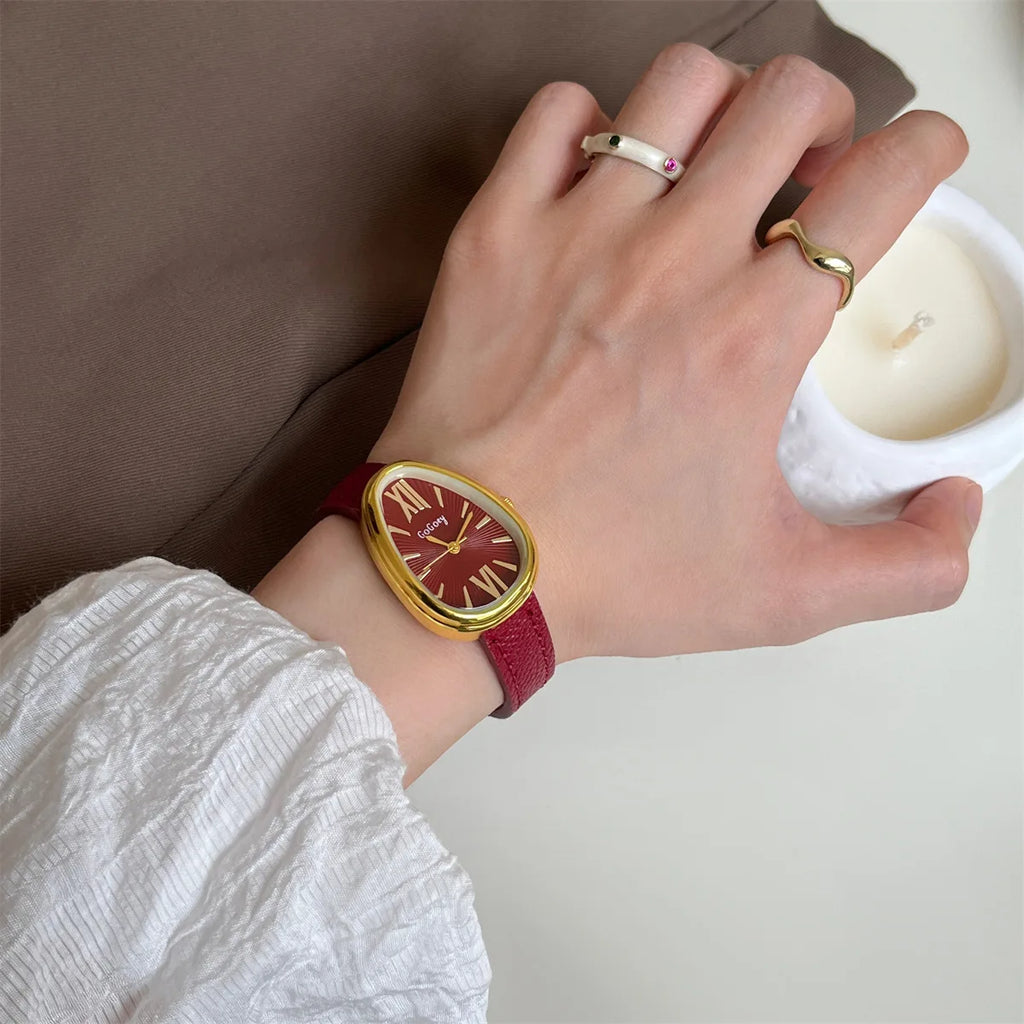 Luxury Brand Women Snake Dial Watch Ladies Fashion Red Leather Strap Quartz Wristwatch Female Gift Dropshipping Clock Relogio