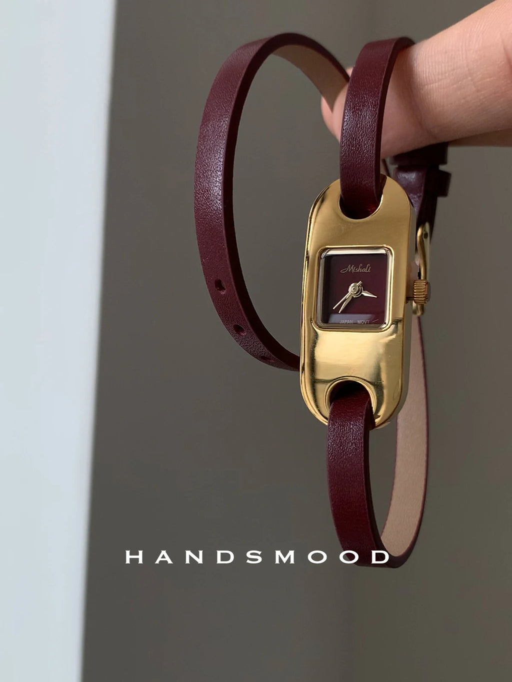 High-quality luxury watch with long red strap, double-layered, high-end fashion leather quartz watch, a gift for your girlfriend