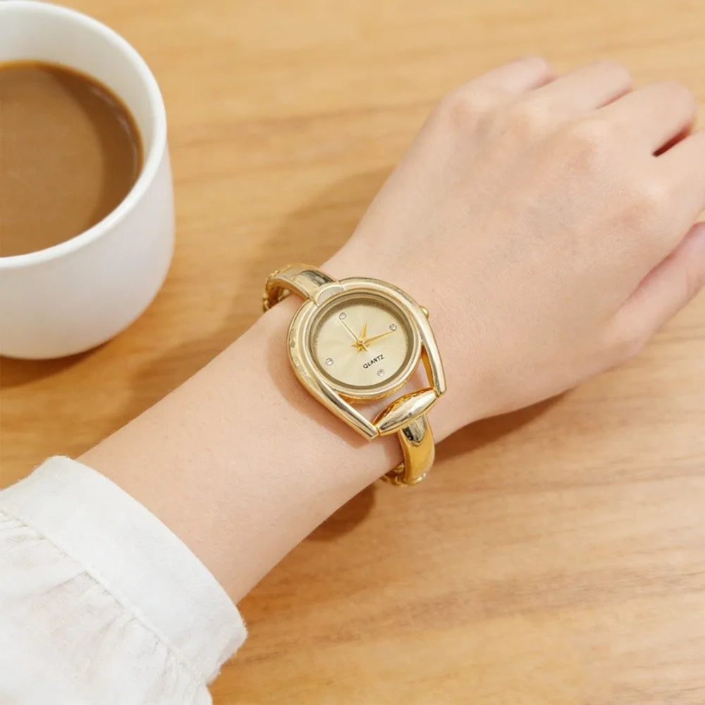 Creative Open Design Quartz Watch Elegant Gift Bracelet Watch Luxury Wristwatch