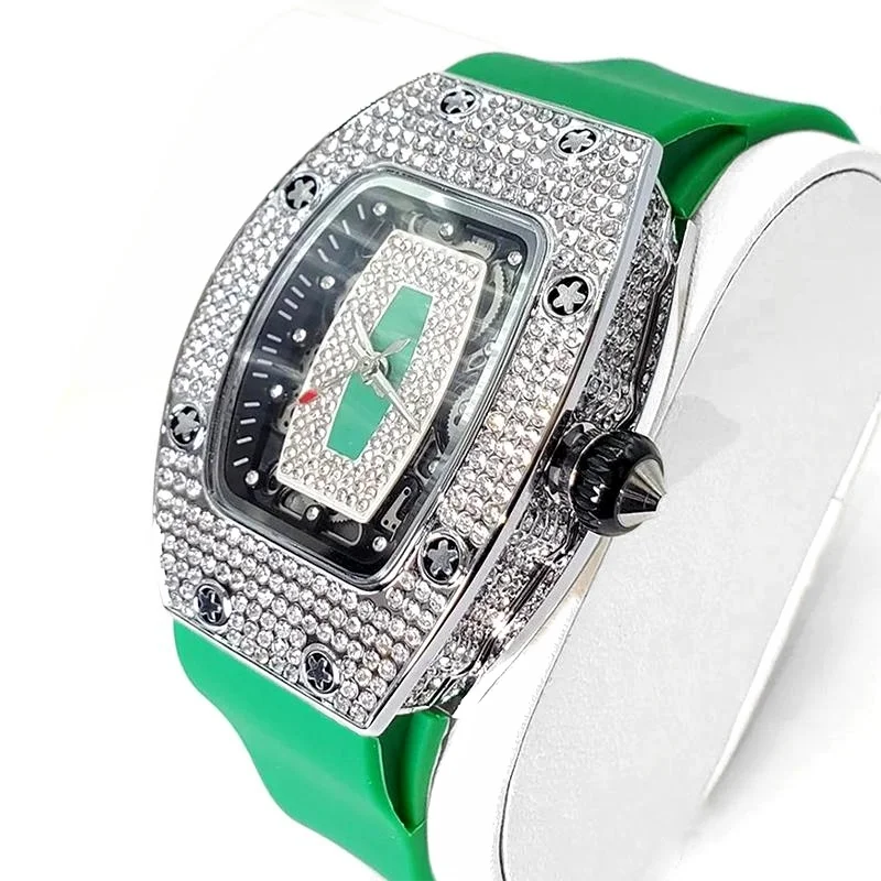 2025 Hot Selling Green Watch For Women Fashion Tonneau Quartz Clock Ladies Elegant Iced Diamond Jewelry Wrist Watch Girl Gift