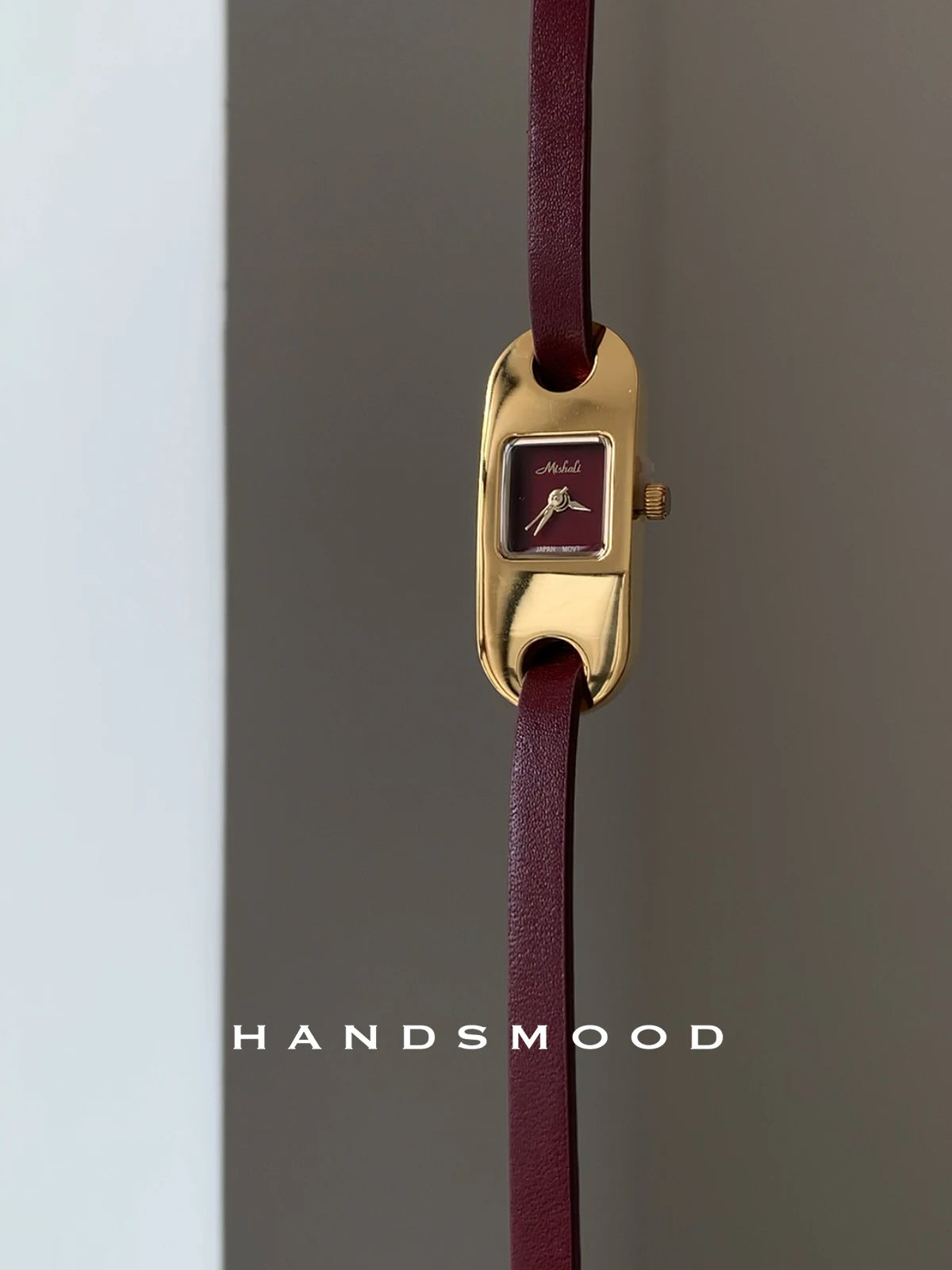 High-quality luxury watch with long red strap, double-layered, high-end fashion leather quartz watch, a gift for your girlfriend