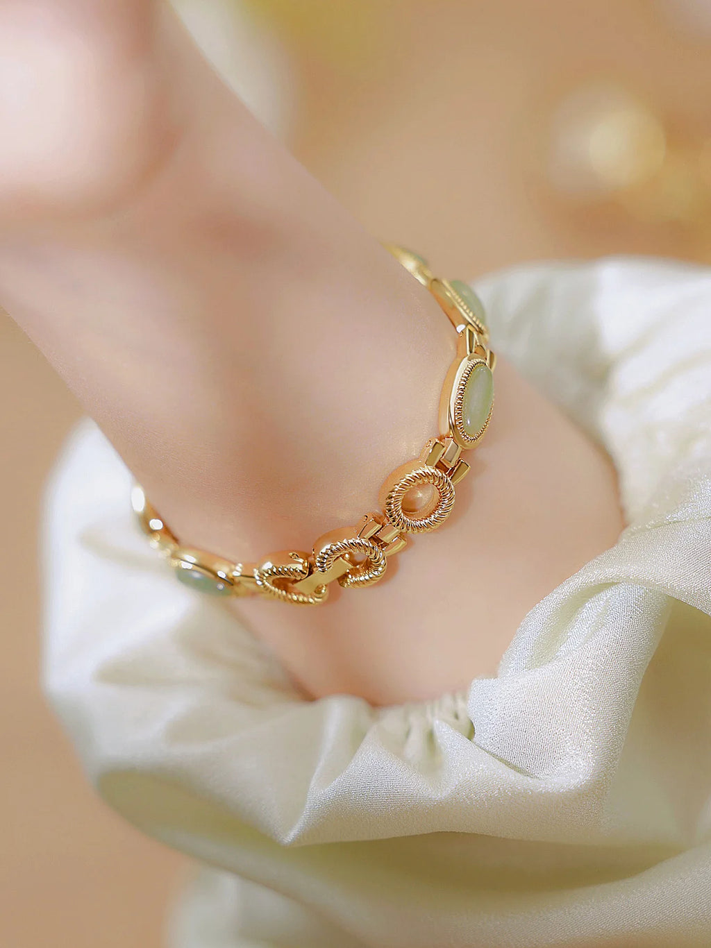 High-end Luxury Ladies Watches Elegant Green Jewelry Jade Quartz Bracelet Wristwatch gifts for women 2025 Fashion dress Watch