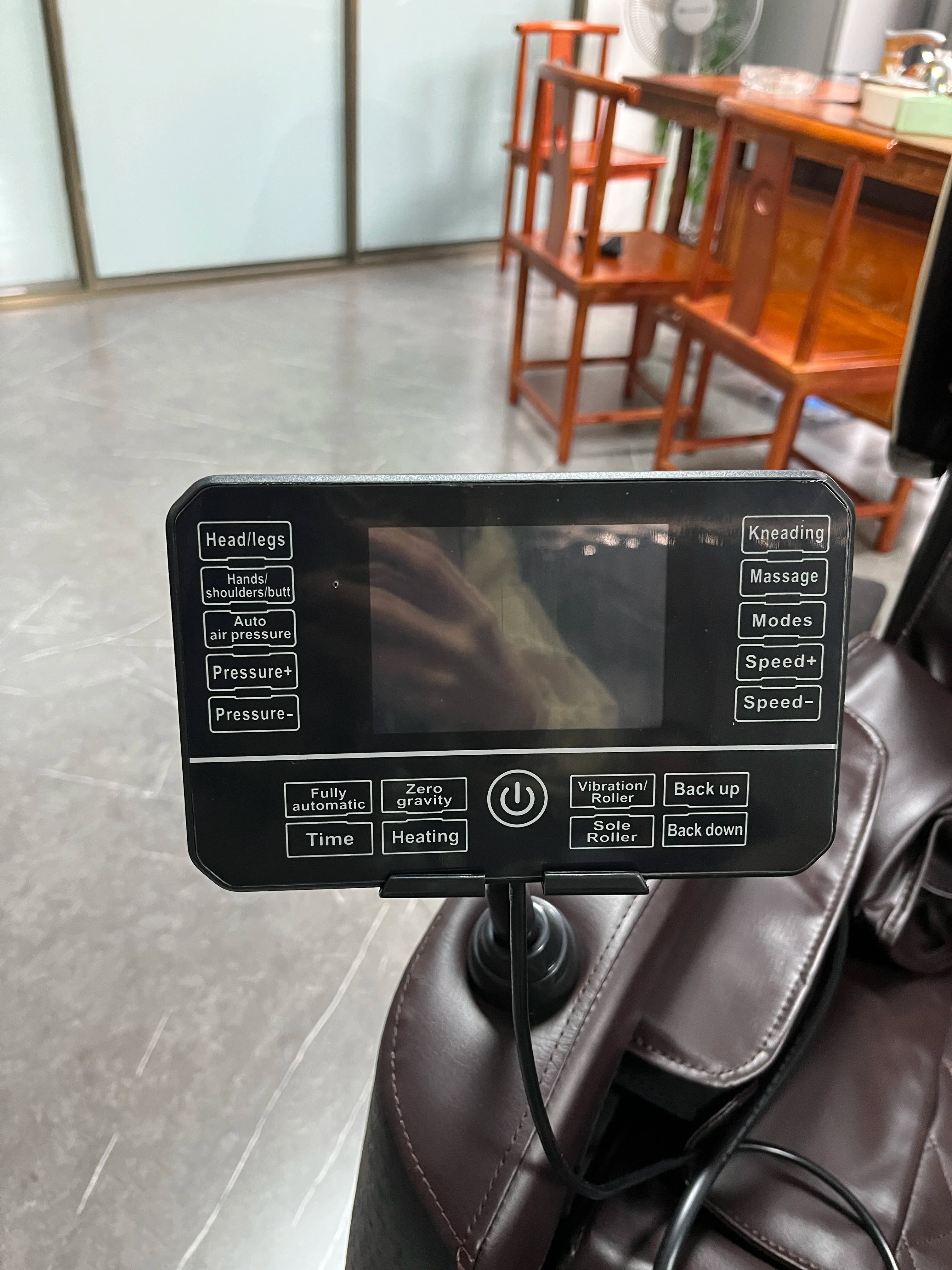 Electric Smart massage chair zero gravity with Voice Control Foot Airbag Massage for Full Body Relief for Family Use 3D Shiatsu