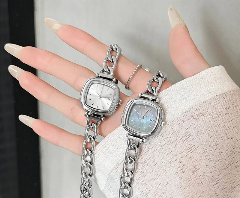 GEDI Watch Elegant 2026 Women Niche Exquisite Light Luxury Shell Bracelet Quartz Women's Silver Watches Gift for Ladies
