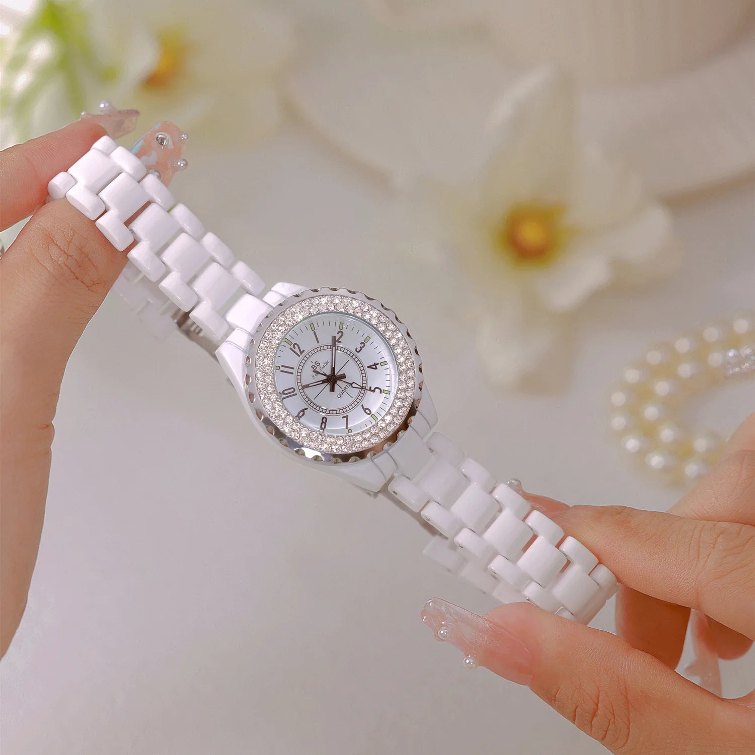 New Fashion Women Quartz Watch Ceramic Strap Clock Silver Diamond Wristwatch for Girl Student Relogio Feminino Dress Gifts
