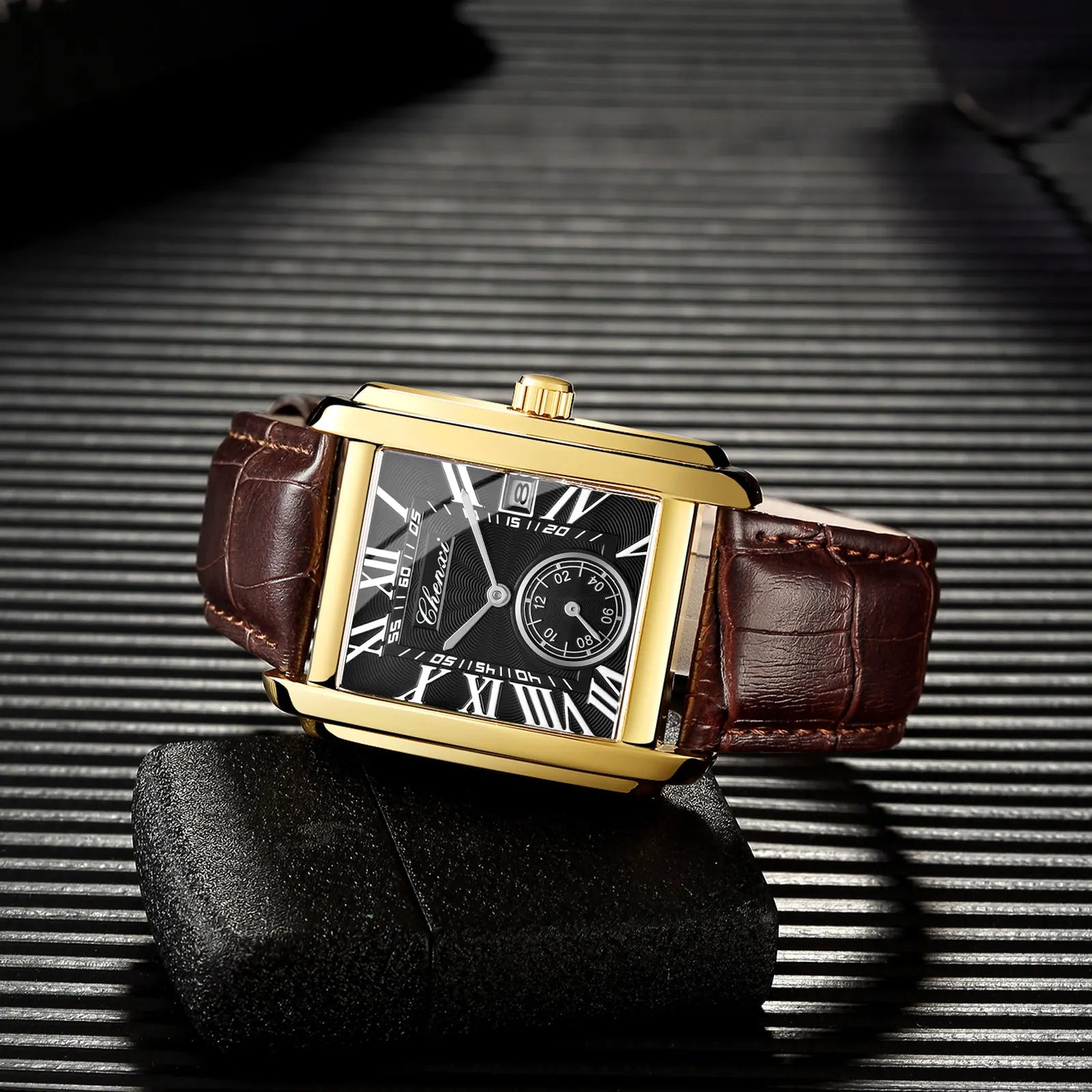2025 New Business Men's Watch Fashion Square Roman Numeral Dial Waterproof Brown Leather Male Casual Fashion Date Quartz Watches