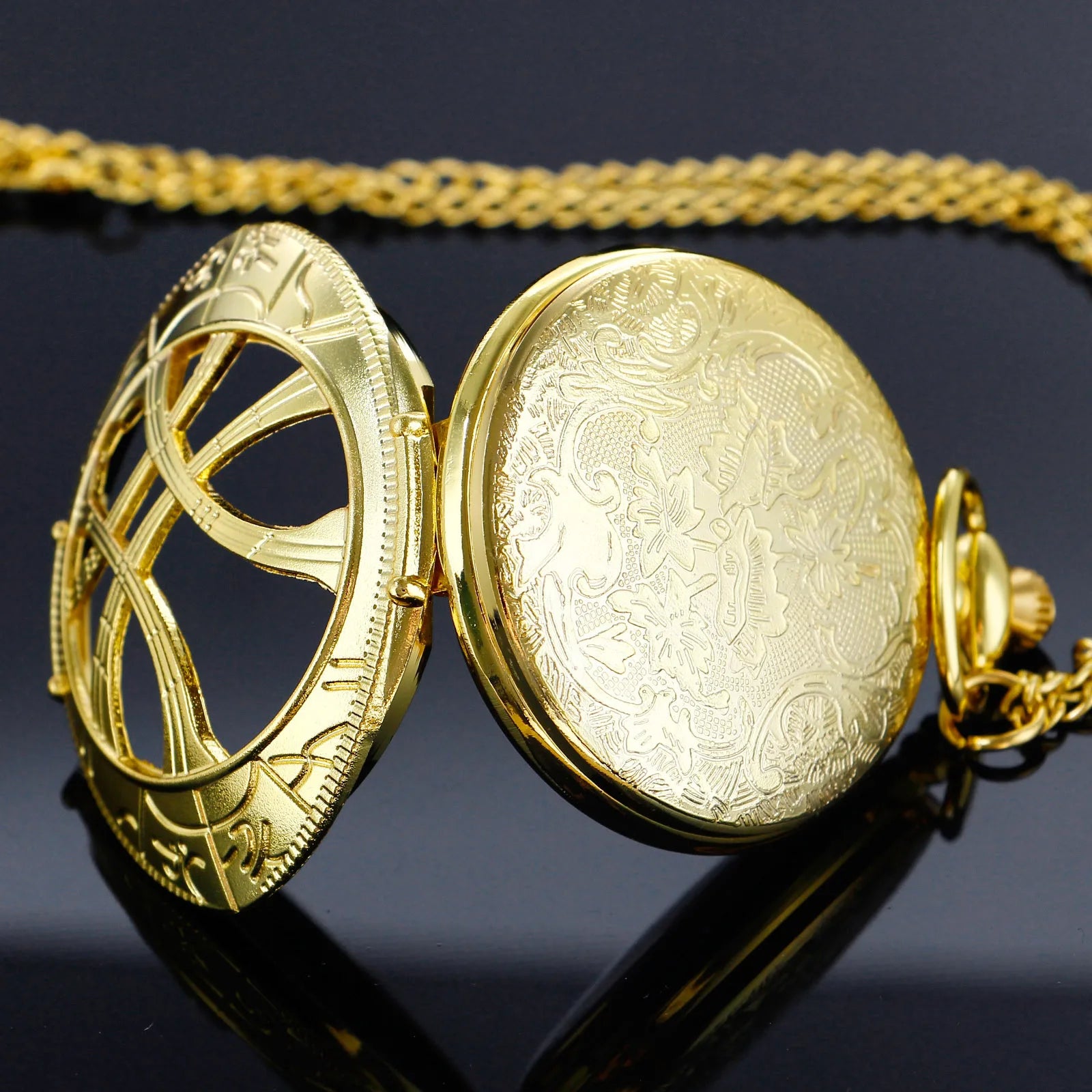 Vintage Bronze Eye Round Case Shape Quartz Pocket Watch Jewelry Pendant Necklace Chain Gifts for Men Women