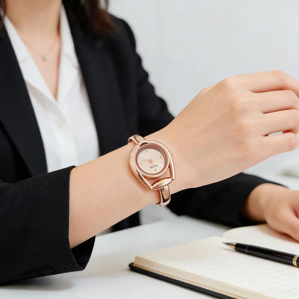 Creative Open Design Quartz Watch Elegant Gift Bracelet Watch Luxury Wristwatch