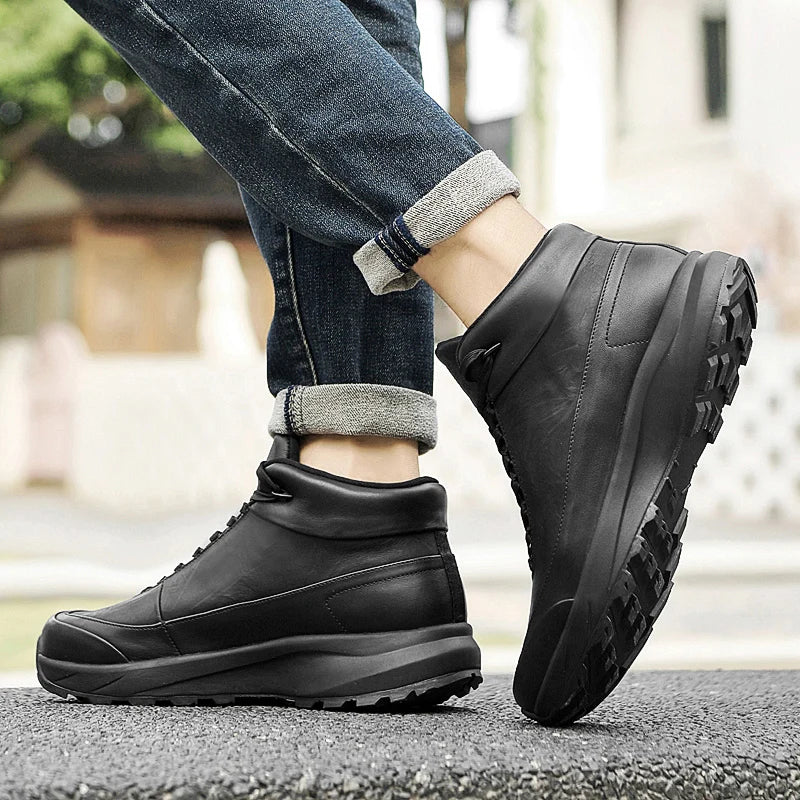 2026New Casual Leather Shoes For Mens Outdoor Work Trend Walking Shoe Fashion Thick Bottom Comfy Versatile Genuine Leather Boots