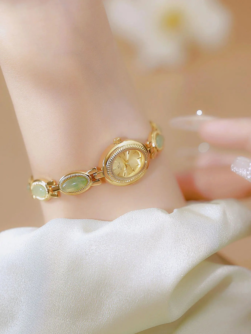 High-end Luxury Ladies Watches Elegant Green Jewelry Jade Quartz Bracelet Wristwatch gifts for women 2025 Fashion dress Watch