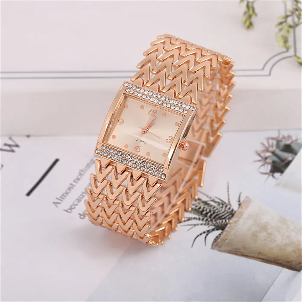 Luxury Golds Ladies Bracelet Watch Hot Fashion Simple Square Diamond Female Quartz Watches Stainless Steel Women Clock Dress