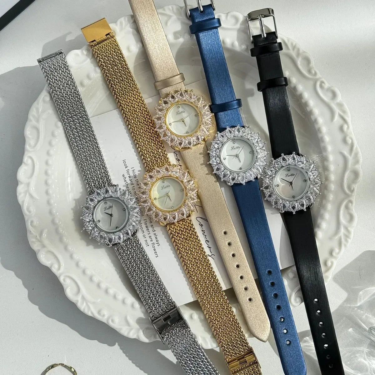 Women Watches for Girls Wrist Quartz Watch Sliver Gold Flower Diamond Orologio Ladies Vintage Wristwatch Stainless Steel Clock