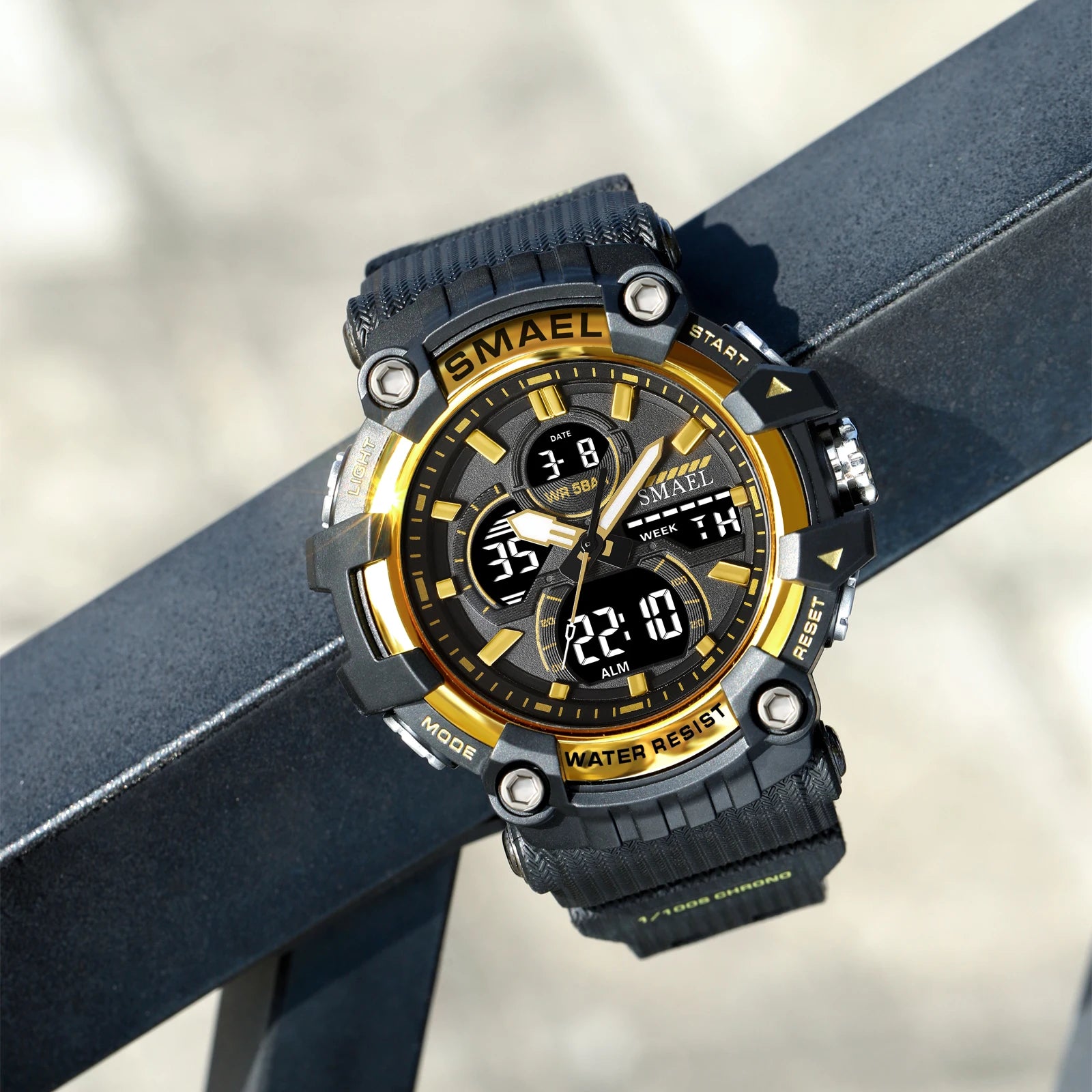 SMAEL Brand Sport Watch Men Quartz Wristwatches Waterproof Dual Time Display Military Army Green Male Clock 8079 Mens Watches