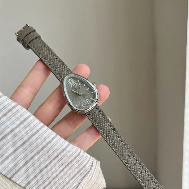Luxury Brand Women Snake Dial Watch Ladies Fashion Red Leather Strap Quartz Wristwatch Female Gift Dropshipping Clock Relogio