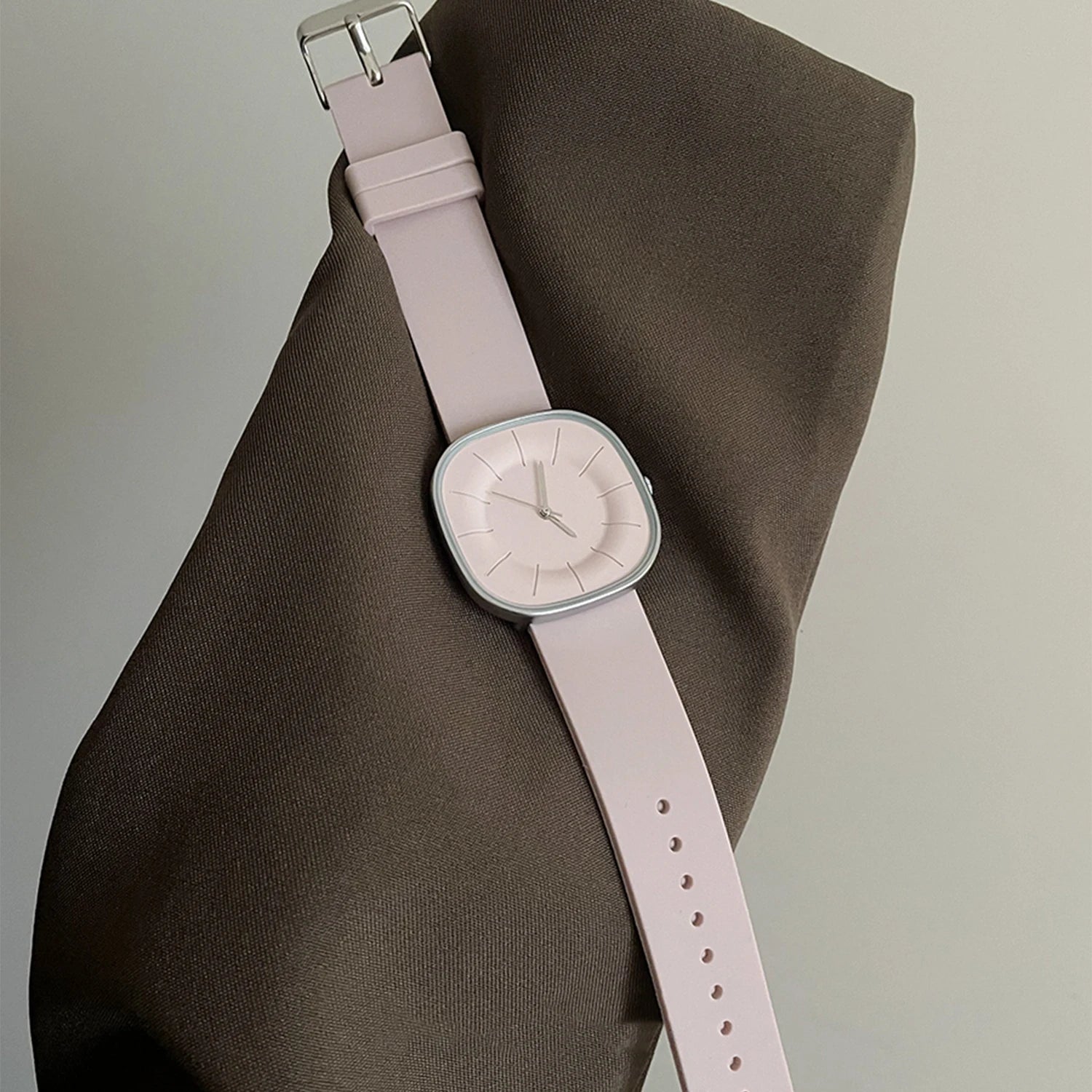 Luxury-inspired Dopamine Square-Face Watches for Women Silicone Strap, Waterproof Quartz Movement Women's Watch Student Gift
