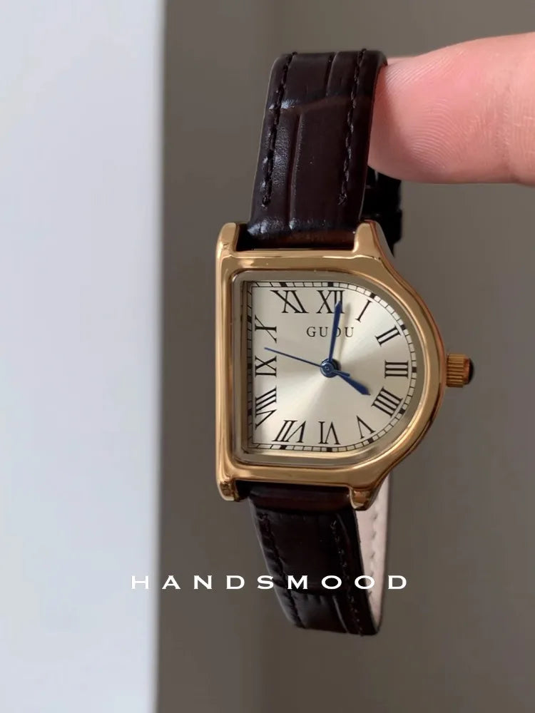 Women Quartz Watch Unique Design Reloj Vintage Black Brown Leather Strap Clock Ladies Simple Fashion Orologio Girls Wristwatch