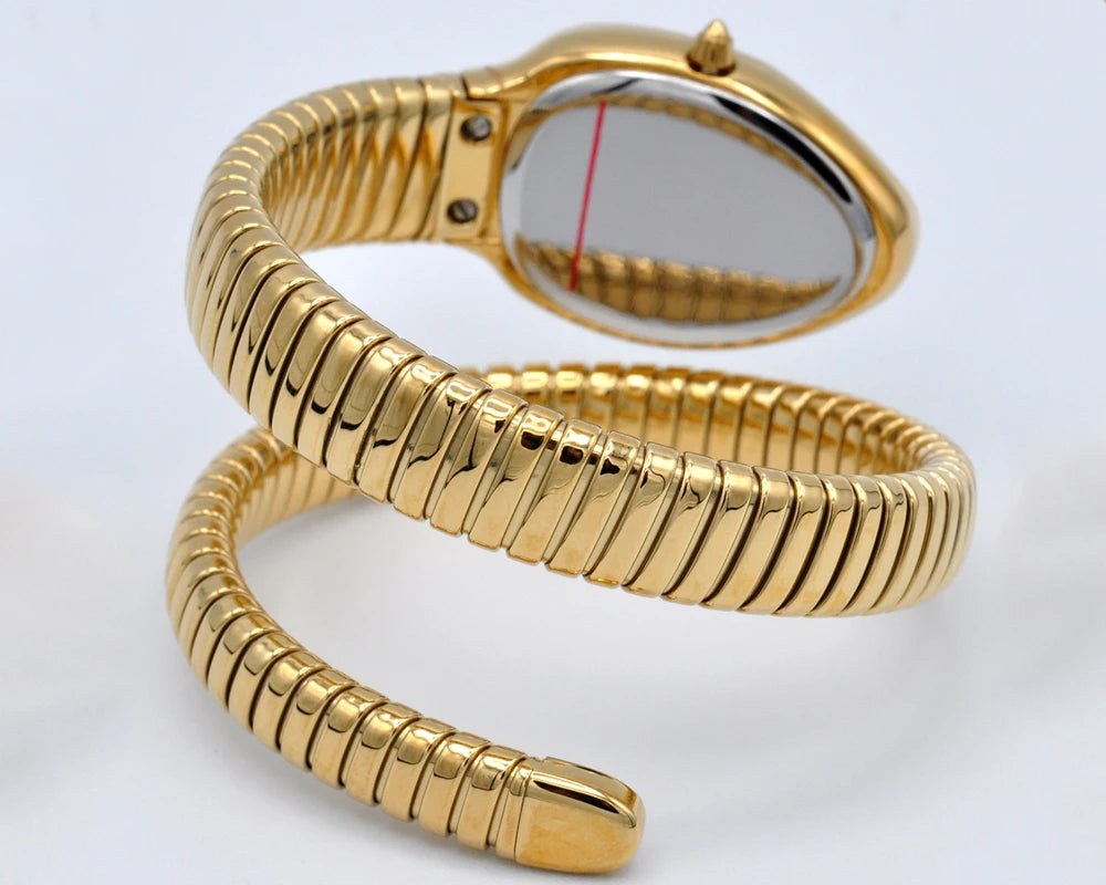 2026 High Quality Gold Diamond Set Snake Shaped Dress Watch Bangle Style Fashionable Unique Brand Same Style Women's Wristwatch