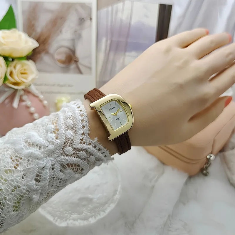 Top Brand Women's D-style Dial Watch Fashion Ladies Leather Belt Wristwatch for Women Gifts Reloj Mujer Dropshipping