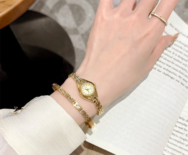 GEDI Ladies Small Watches Temperament Round Dial Quartz Retro Watch Luxury Waterproof Fashionable Wristwatch Gifts for Woman