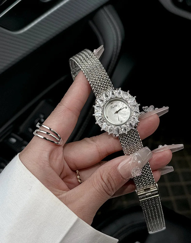 Women Watches for Girls Wrist Quartz Watch Sliver Gold Flower Diamond Orologio Ladies Vintage Wristwatch Stainless Steel Clock