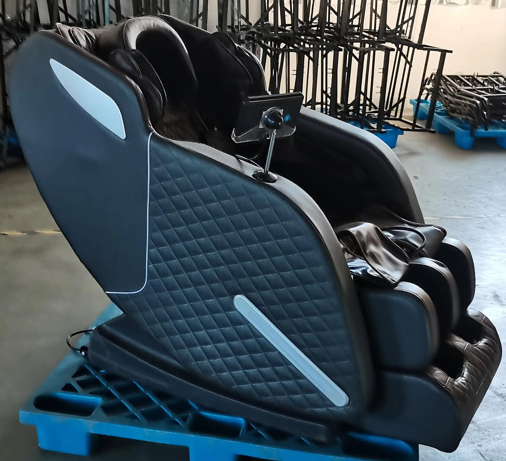 Electric Smart massage chair zero gravity with Voice Control Foot Airbag Massage for Full Body Relief for Family Use 3D Shiatsu