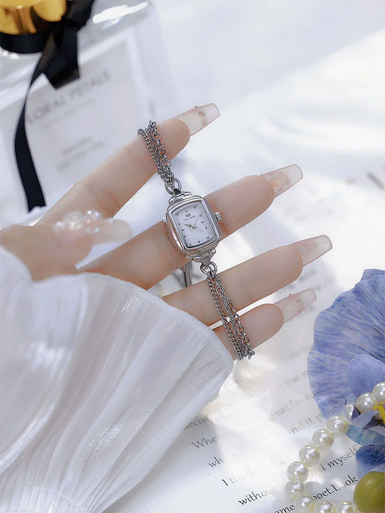 Elegant Ladies' Watch Bracelet Small Silver Wristwatch Simple Retro Square High-End Women's Watch Brand