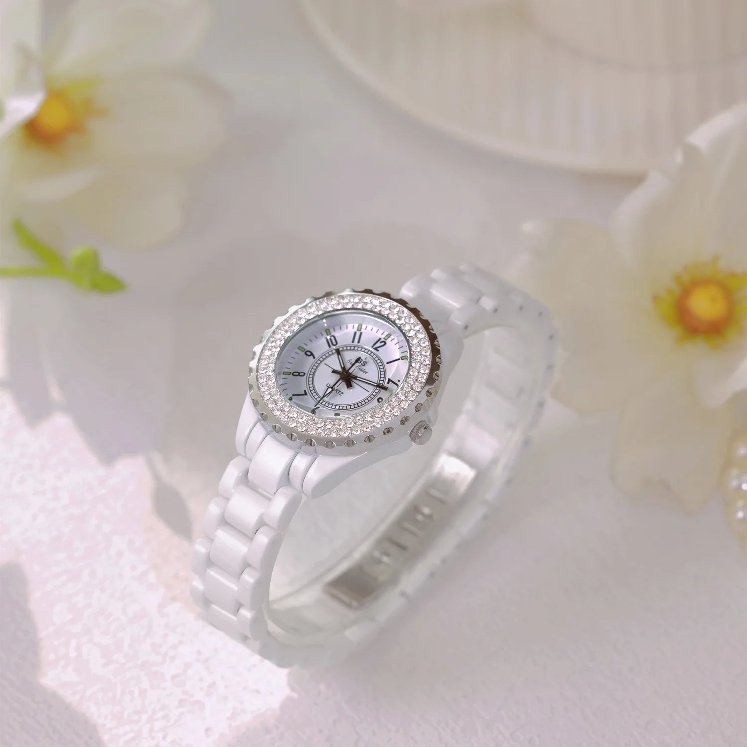 New Fashion Women Quartz Watch Ceramic Strap Clock Silver Diamond Wristwatch for Girl Student Relogio Feminino Dress Gifts