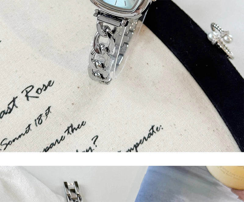 GEDI Watch Elegant 2026 Women Niche Exquisite Light Luxury Shell Bracelet Quartz Women's Silver Watches Gift for Ladies
