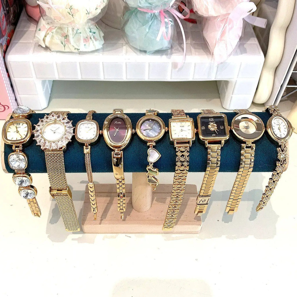New Luxury And Stylish Women'S Watch, Gold-Tone Ladies' Wristwatch, Quartz Watch, Trendy Women'S Watch, Unique Timepiece.
