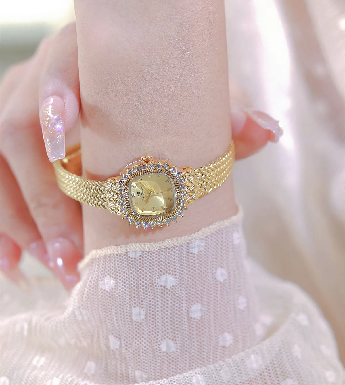 Fashion Brand Luxury Womens Watch With Rhinestones Golden Mesh Diamond Watches Small Ladies Watch For Women Relogios Feminino
