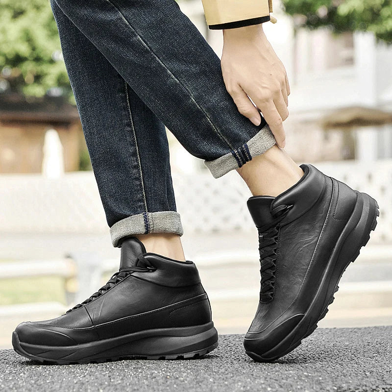 2026New Casual Leather Shoes For Mens Outdoor Work Trend Walking Shoe Fashion Thick Bottom Comfy Versatile Genuine Leather Boots