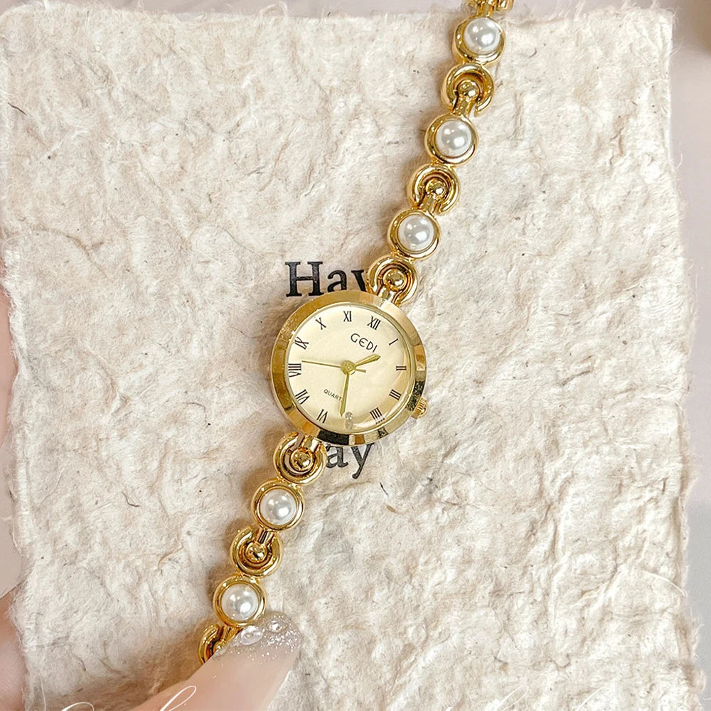 GEDI New Fashion Watch for Women Pearl Chain Temperament Wristwatches Vintage Luxury Elegant Waterproof Quartz Watches Ladies