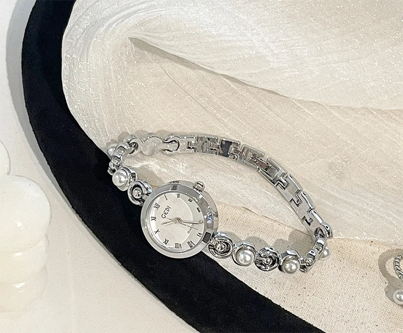 GEDI New Fashion Watch for Women Pearl Chain Temperament Wristwatches Vintage Luxury Elegant Waterproof Quartz Watches Ladies
