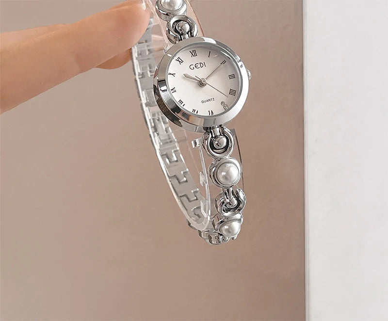 GEDI New Fashion Watch for Women Pearl Chain Temperament Wristwatches Vintage Luxury Elegant Waterproof Quartz Watches Ladies